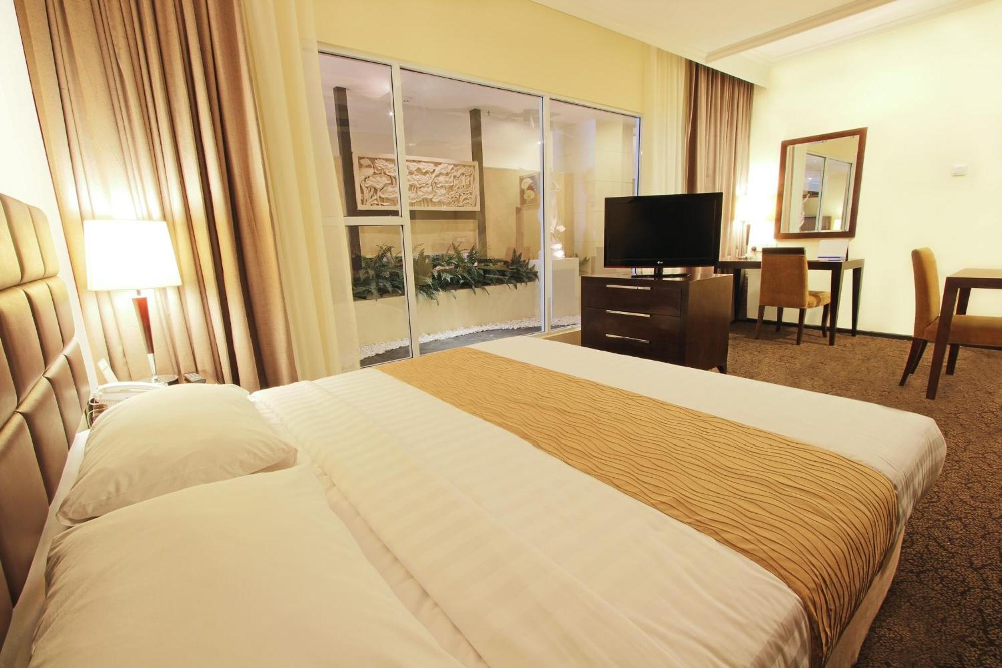 Harmoni One Convention Hotel And Service Apartments Batam Chambre photo