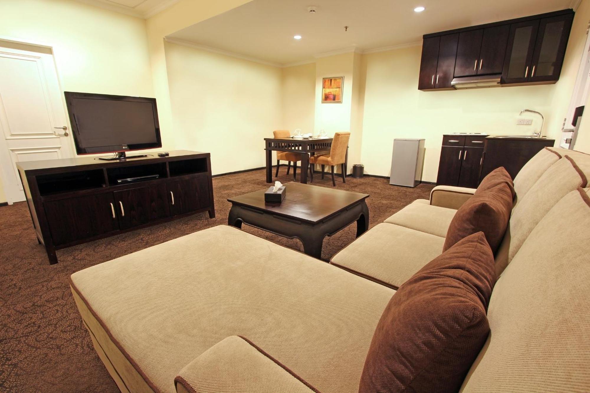 Harmoni One Convention Hotel And Service Apartments Batam Chambre photo